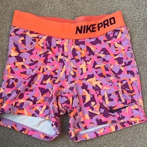 nike pro biker shorts / spandex